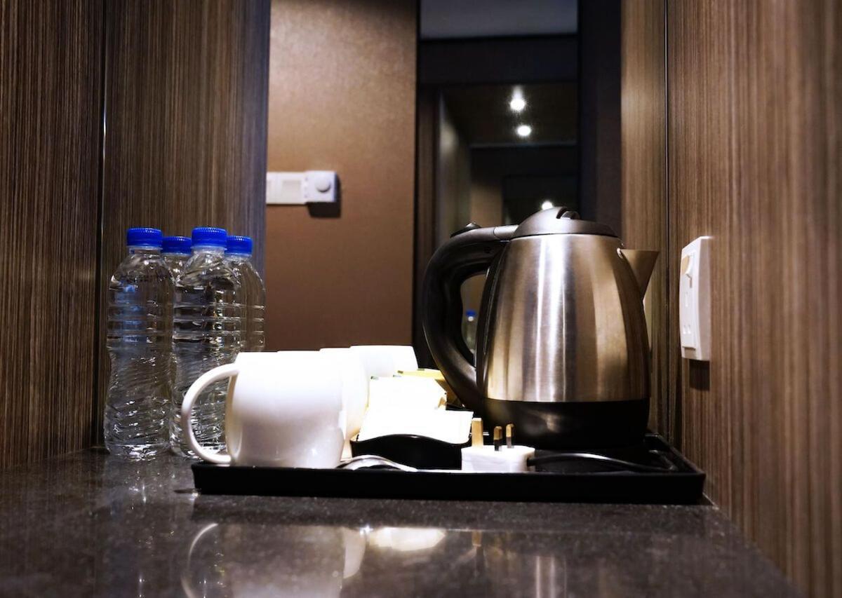Hanoi Eternity Hotel Экстерьер фото